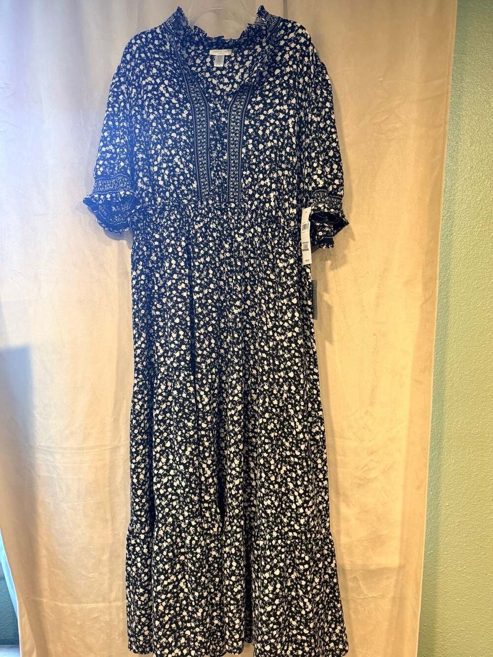 London Times Woman Black & White Floral Tiered Maxi Dress Size 20W